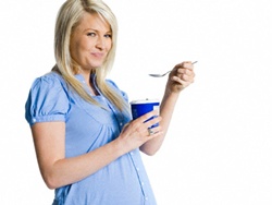 Những thói quen hủy hoại sức khỏe thai nhi