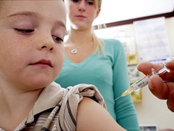 Khi nào không nên tiêm vaccin phòng bệnh cho trẻ?